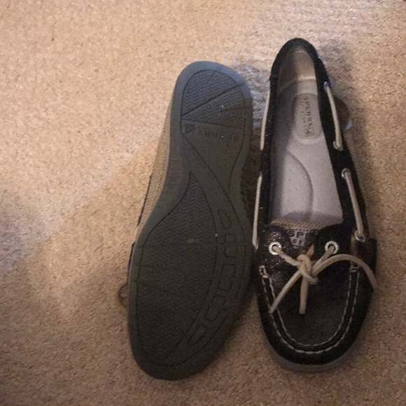 SPERRYS - Picture 2 of 5